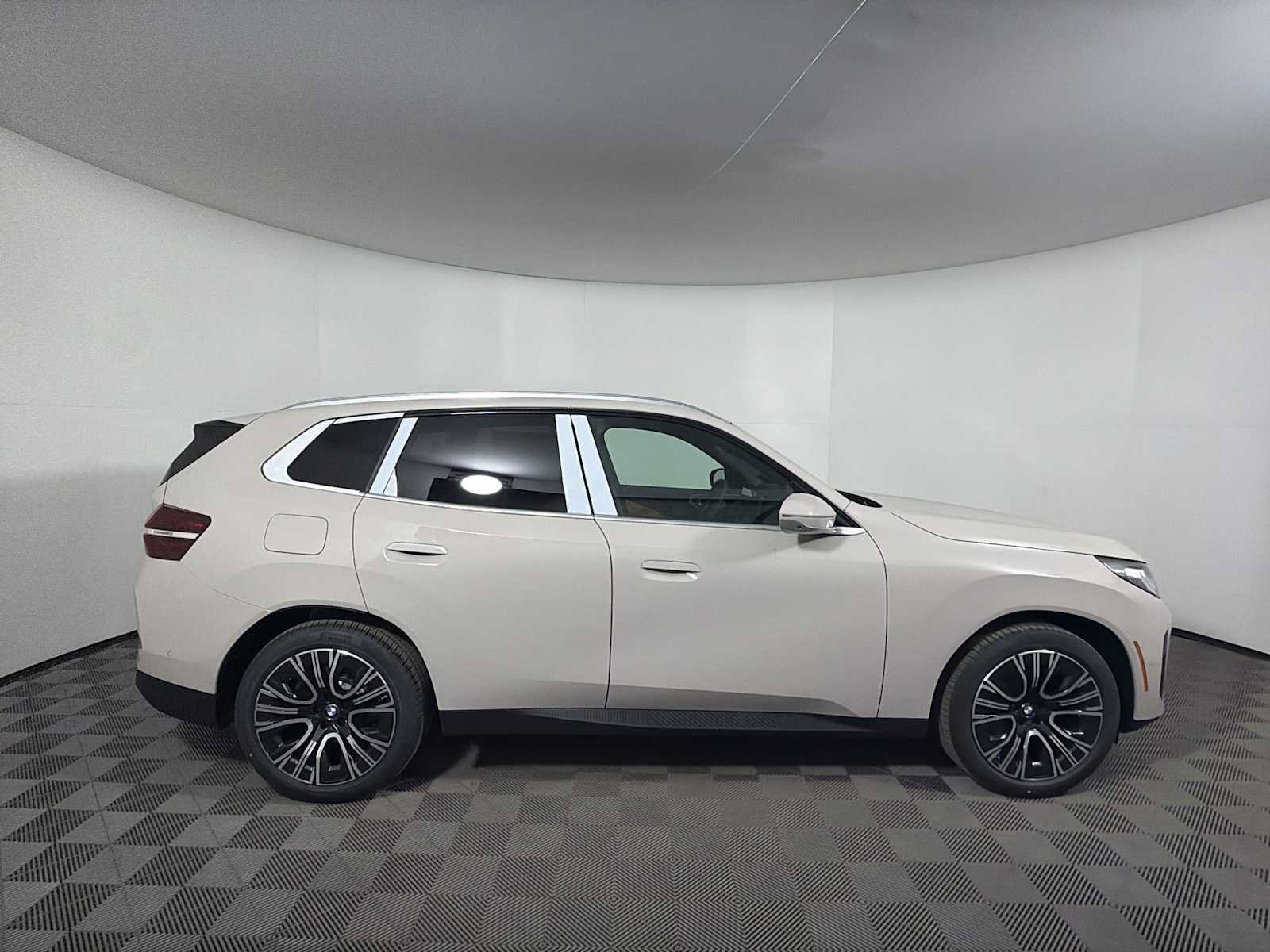 New 2026 BMW X3 xDrive30 w/ Premium Package AWD/4WD image 8
