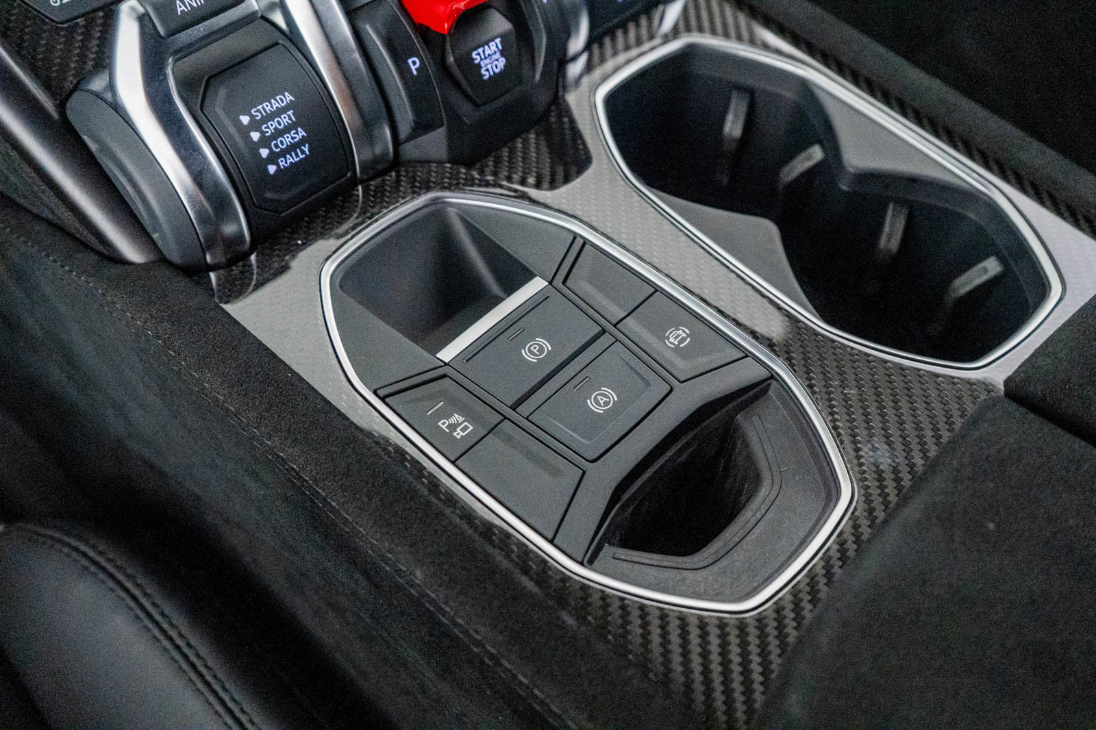 Used 2023 Lamborghini Urus Performante image 36