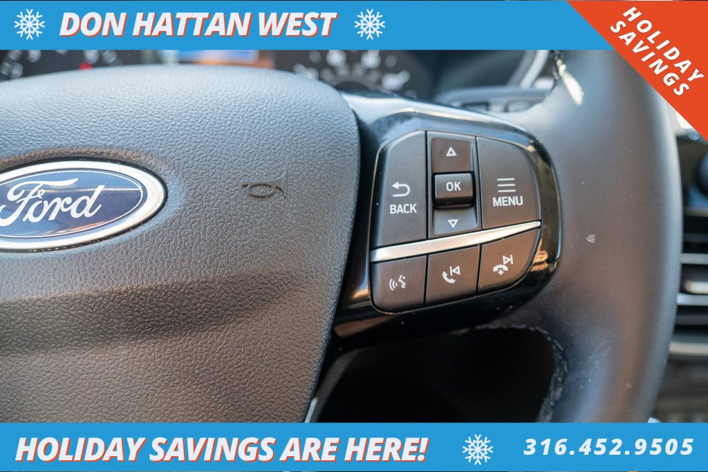 Used 2022 Ford Escape SEL image 12