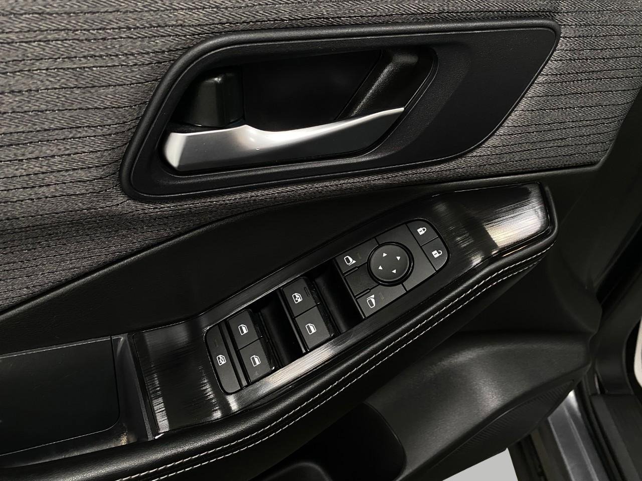 Certified 2023 Nissan Rogue SV image 29