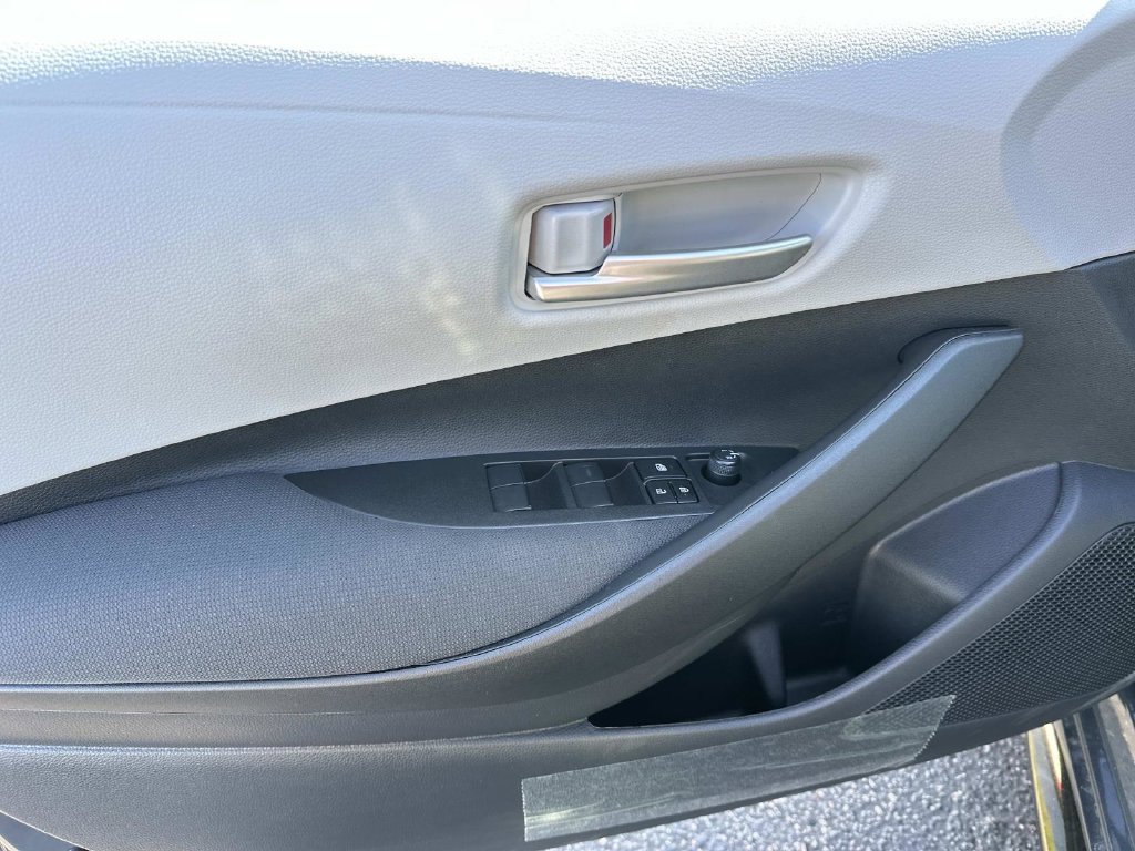 New 2026 Toyota Corolla SE FWD image 14