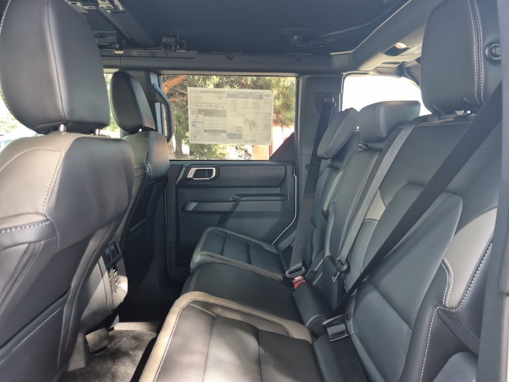 New 2026 Ford Bronco Outer Banks w/ Sasquatch Package AWD/4WD image 18