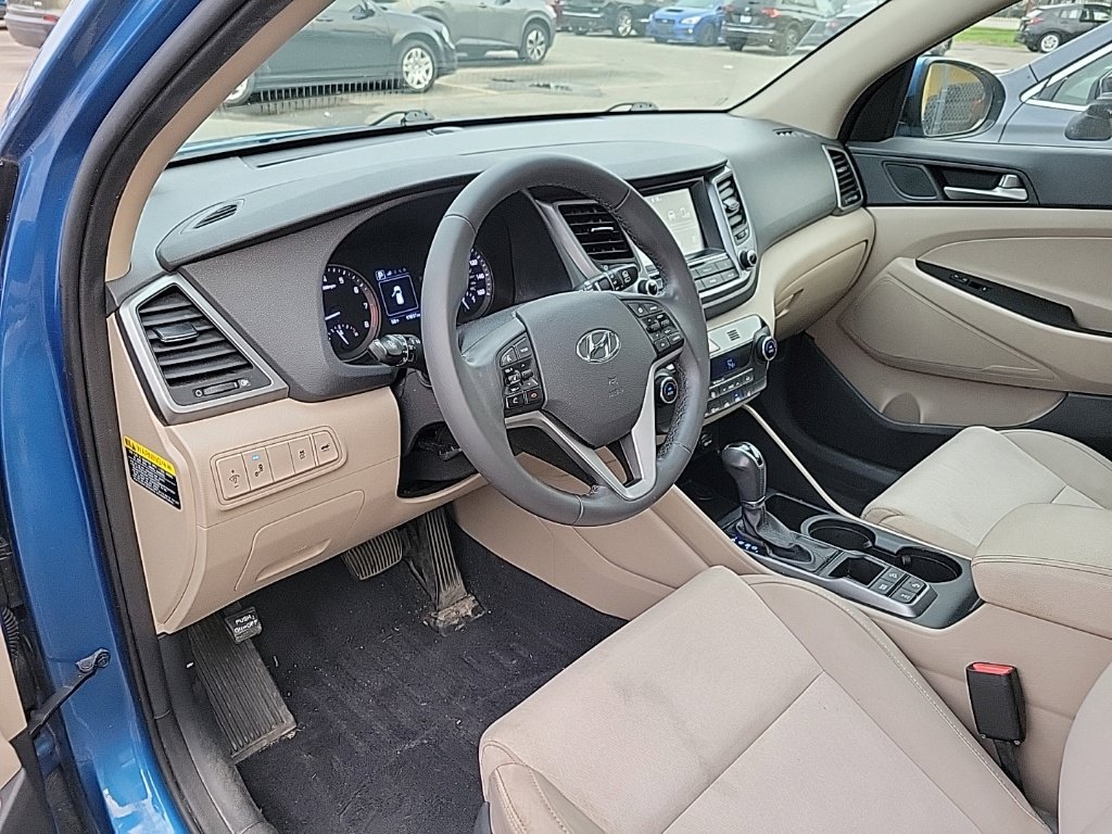 Used 2018 Hyundai Tucson Value w/ Cargo Package AWD/4WD image 7