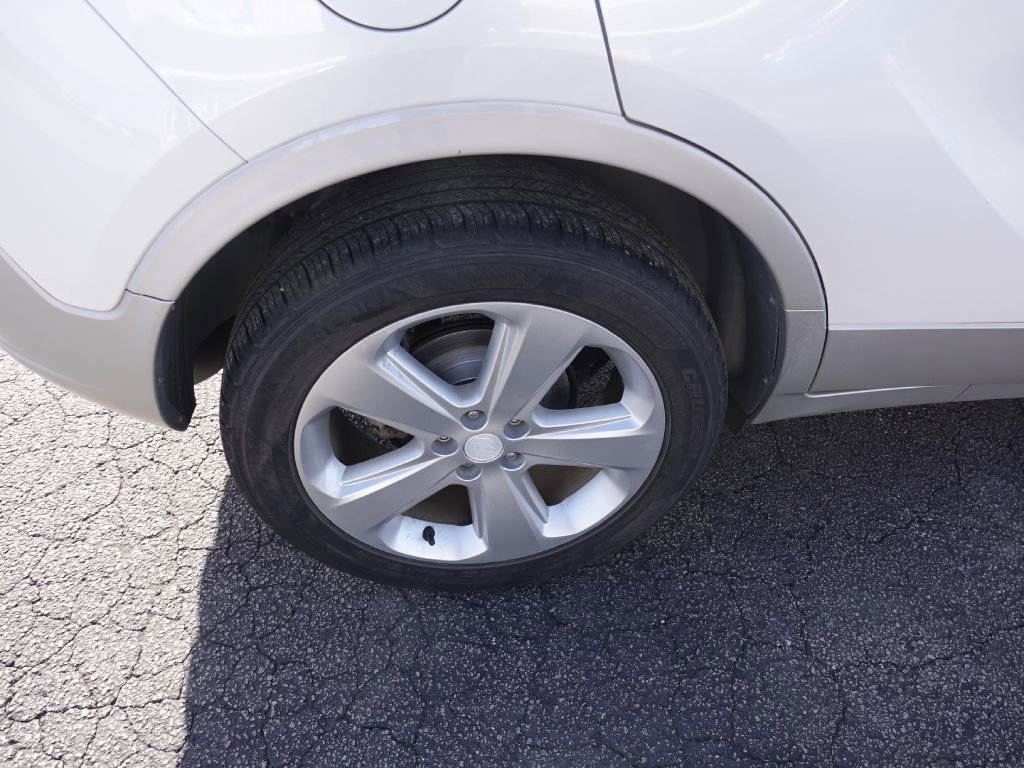 Used 2016 Buick Encore FWD image 8