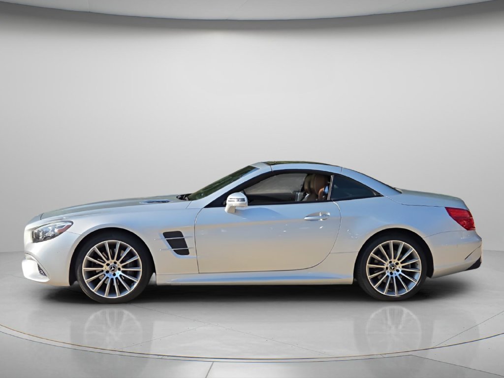 Used 2018 Mercedes-Benz SL 550 image 3
