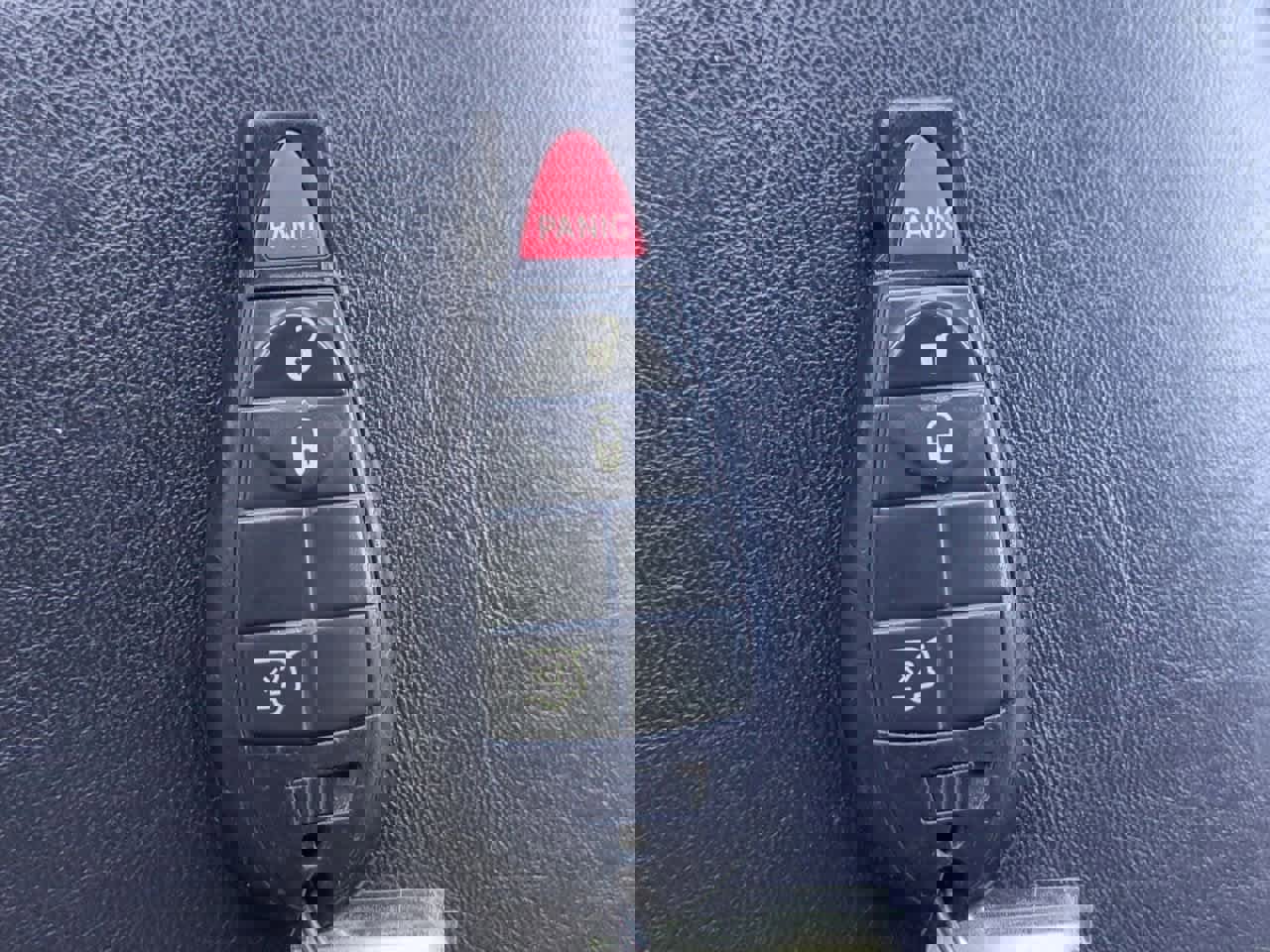 Used 2010 Jeep Grand Cherokee Laredo image 31