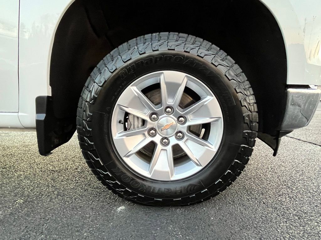 Used 2025 Chevrolet Silverado 1500 LT image 27