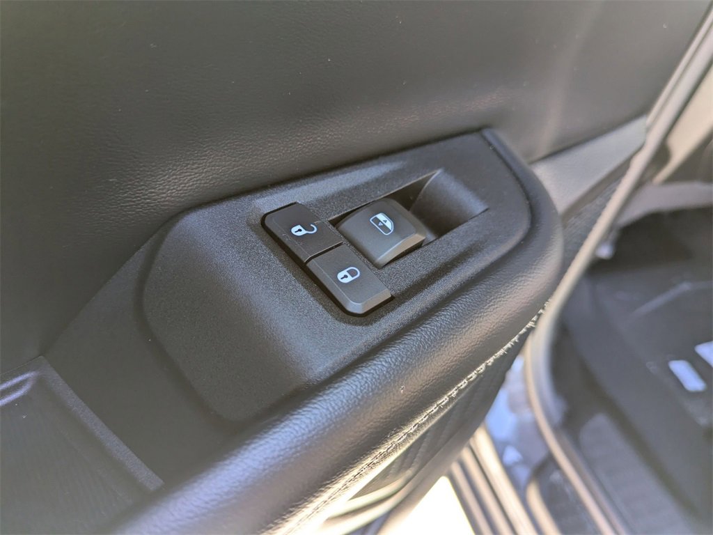 Used 2024 Jeep Grand Cherokee L Laredo image 27