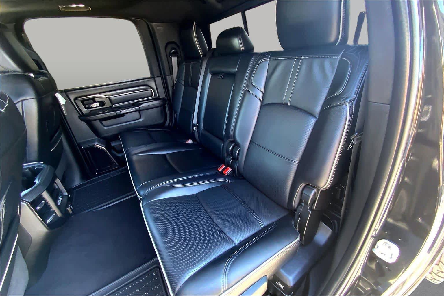 Used 2022 RAM 2500 Limited AWD/4WD image 19