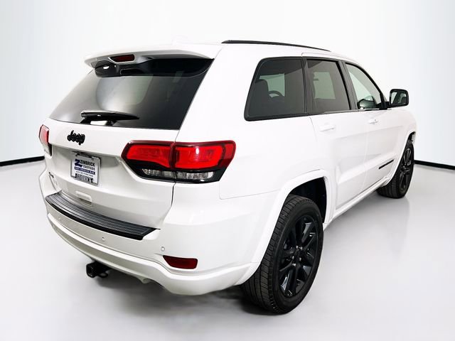 Used 2018 Jeep Grand Cherokee Altitude image 7