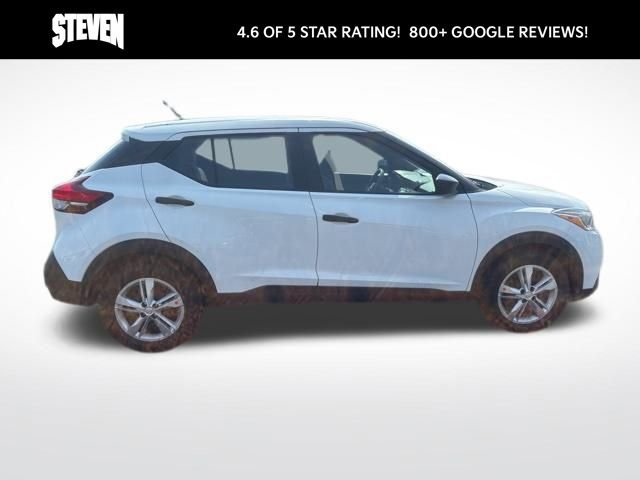 Used 2020 Nissan Kicks S FWD image 10