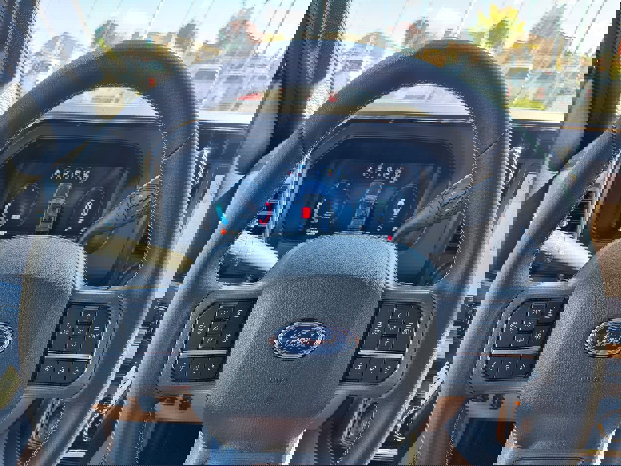 New 2026 Ford F350 Lariat w/ Lariat Premium Package image 34