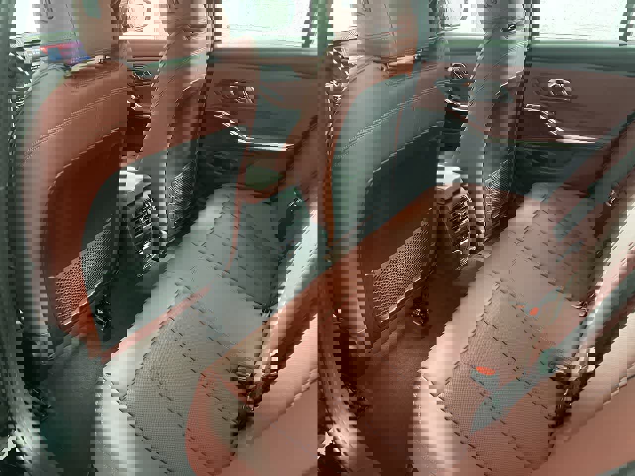 Used 2023 BMW 330i xDrive 330i xDrive w/ Convenience Package image 13