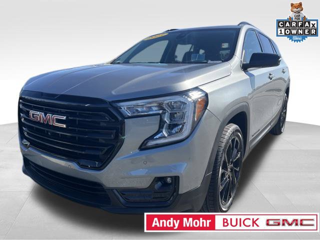 Used 2023 GMC Terrain SLT w/ Tech Package FWD image 4