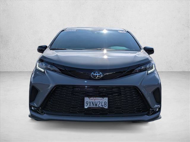 Used 2026 Toyota Sienna XSE AWD/4WD video 2