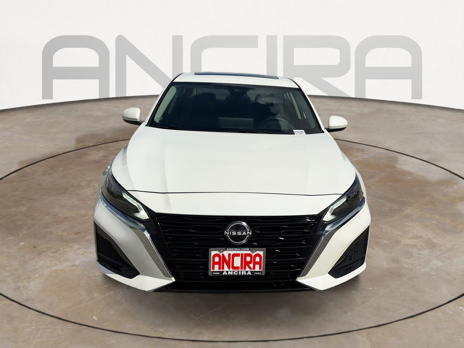 Used 2023 Nissan Altima 2.5 SV w/ SV Premium Package FWD image 6