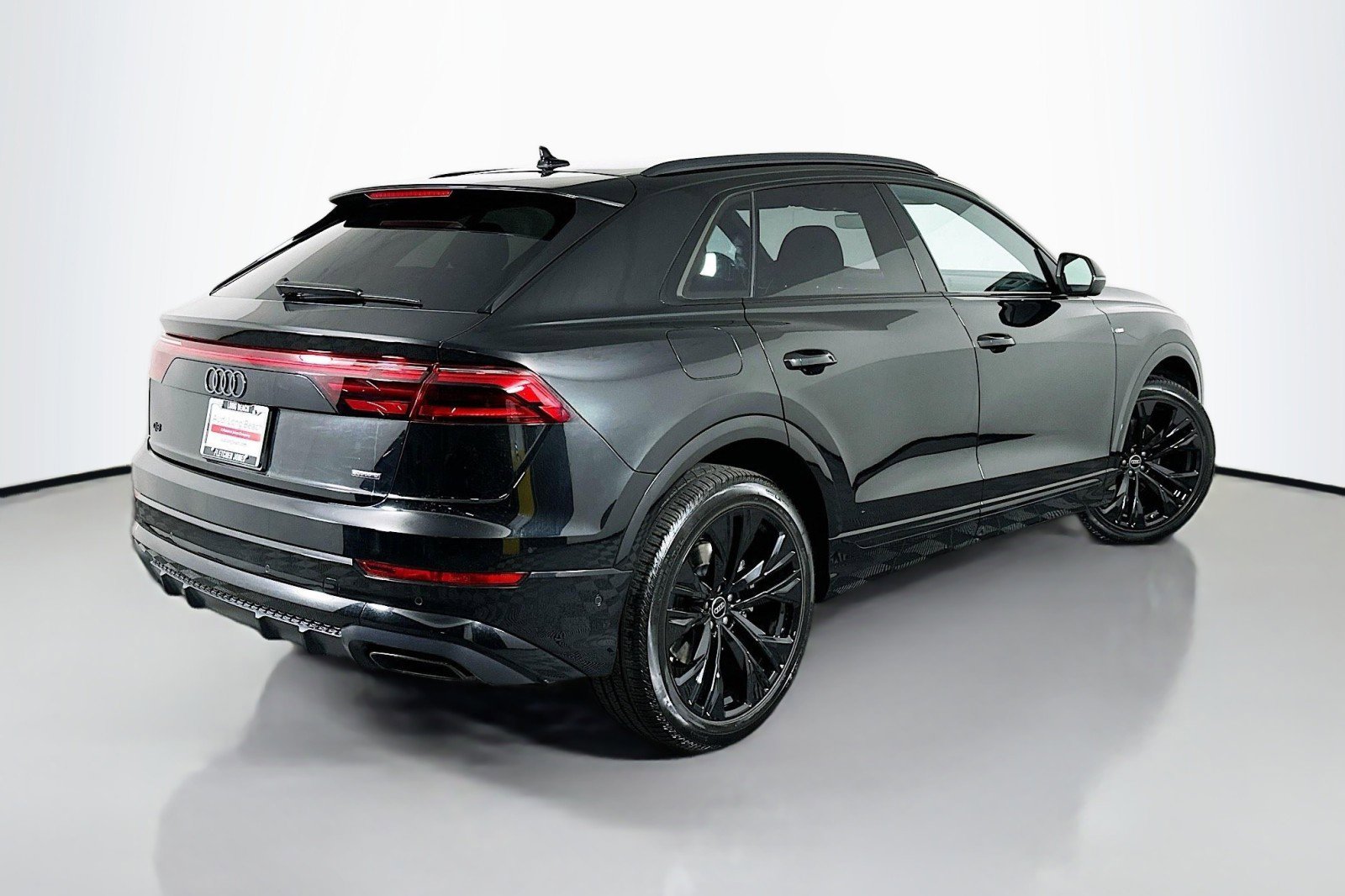 Used 2026 Audi Q8 Premium Plus AWD/4WD image 14