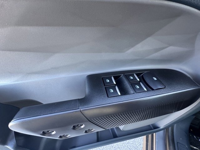 New 2025 Ford Maverick XL w/ Equipment Group 101A image 46