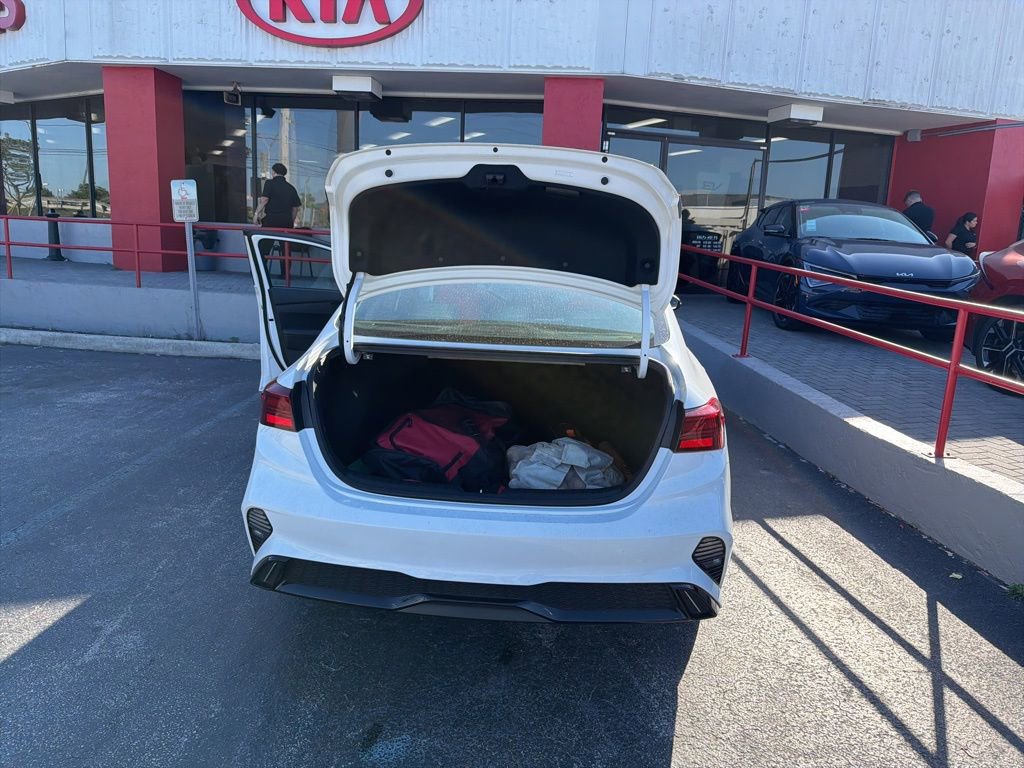 Used 2024 Kia Forte GT-Line image 7