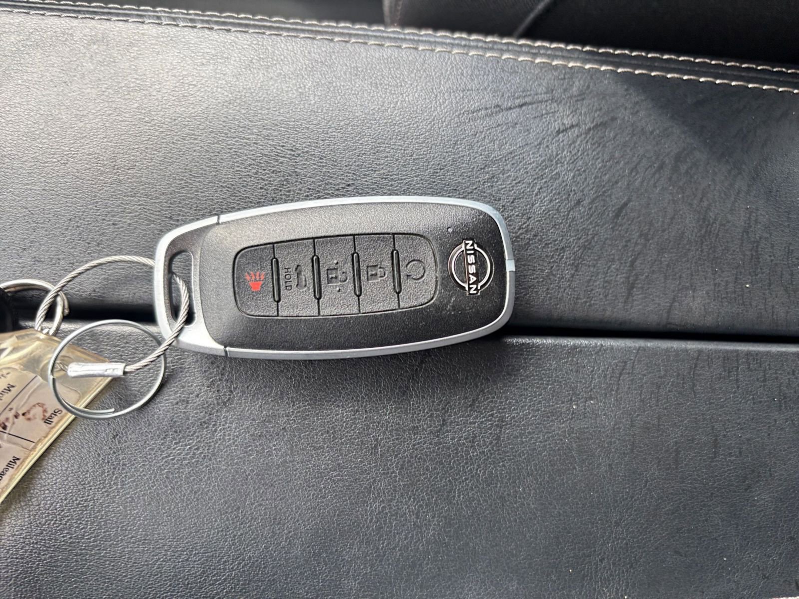 Used 2025 Nissan Rogue SV FWD image 21