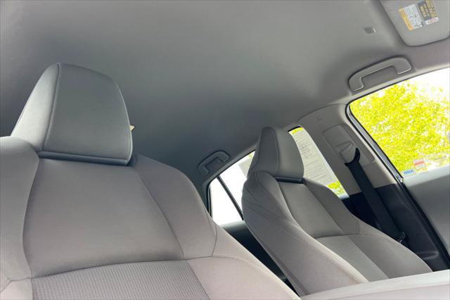 Certified 2024 Toyota Venza LE AWD/4WD image 18