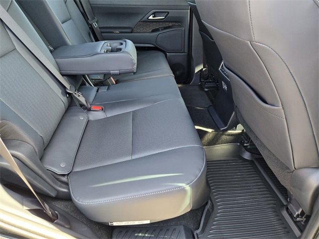 Used 2026 Lexus GX 550 w/ Accessory Package (2T) image 19