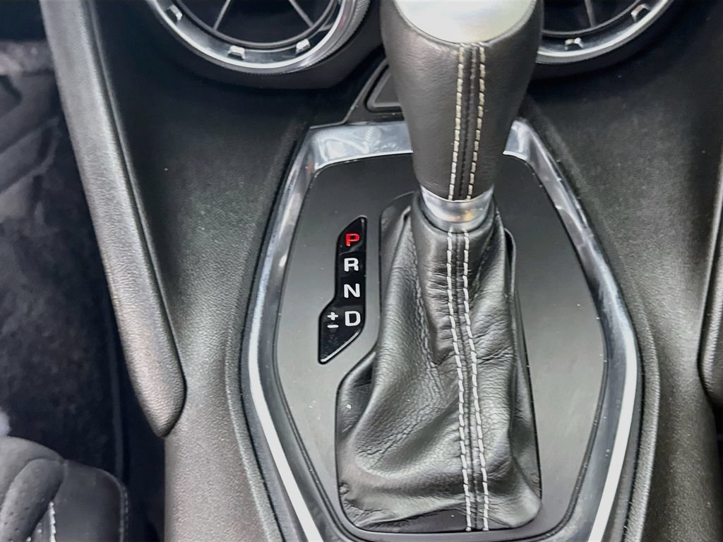 Used 2023 Chevrolet Camaro LT w/ Technology Package RWD image 21