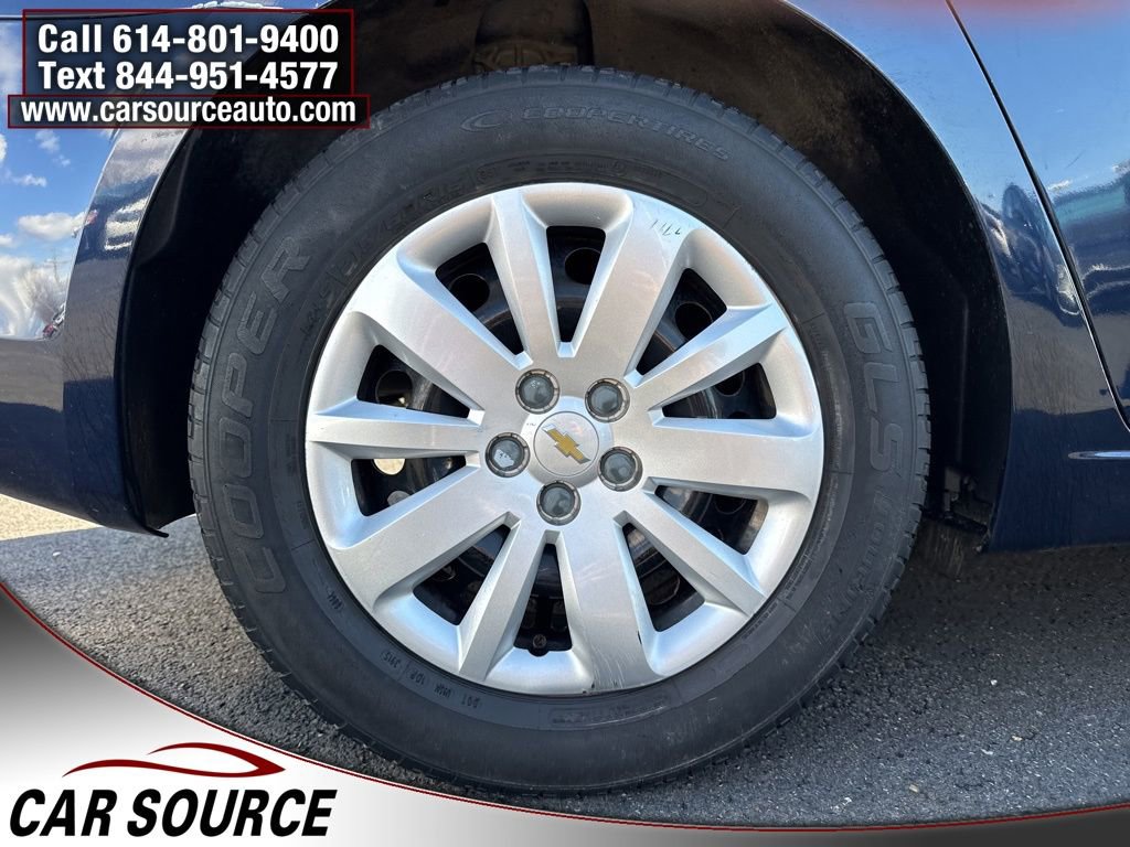 Used 2011 Chevrolet Cruze LS w/ Connectivity Package image 27