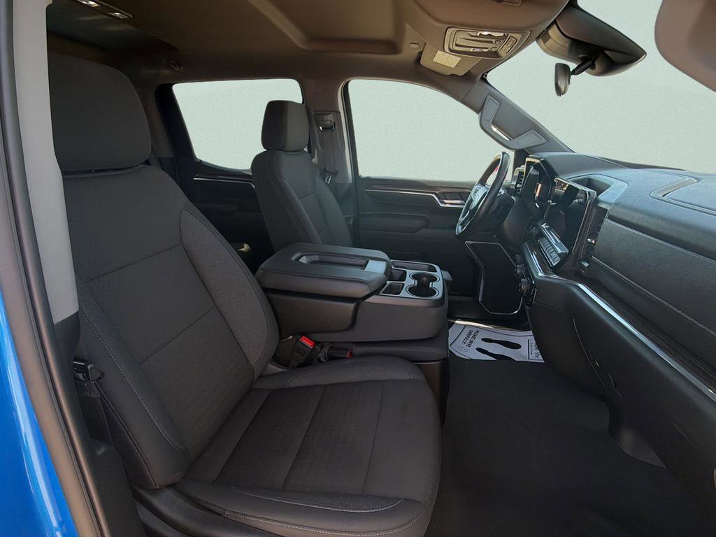 Used 2025 Chevrolet Silverado 1500 LT image 10