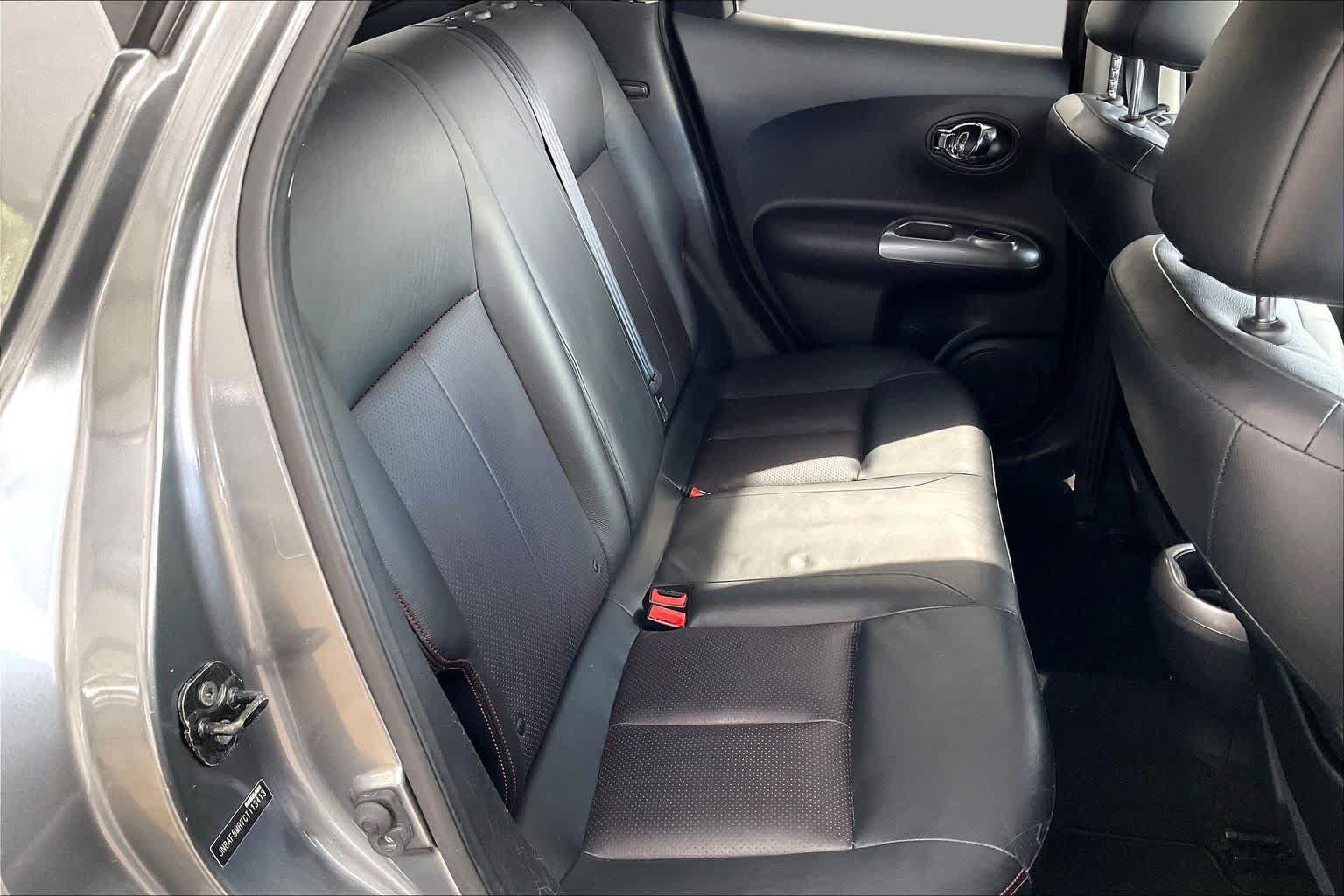 Used 2012 Nissan Juke SL FWD image 19