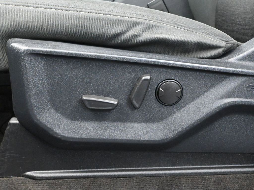 Used 2023 Ford F150 XLT w/ Equipment Group 302A High image 23