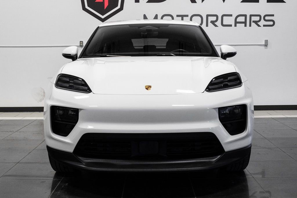 Used 2024 Porsche Macan 4 Electric image 7