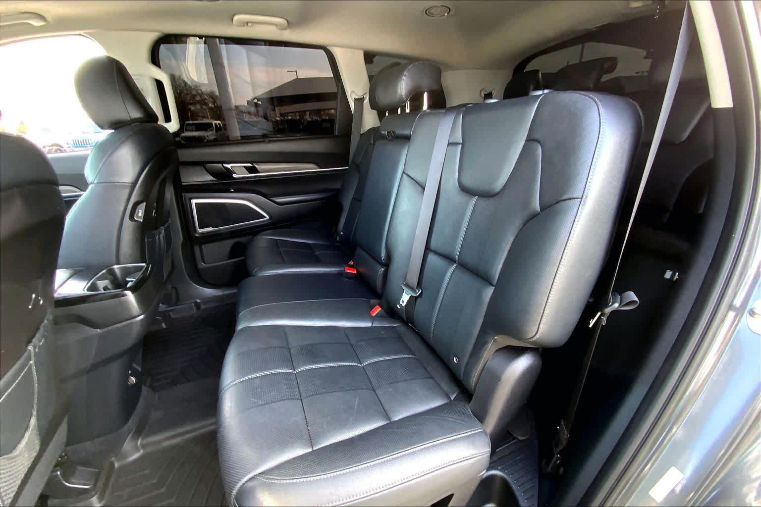 Used 2022 Kia Telluride EX w/ Towing Package AWD/4WD image 33