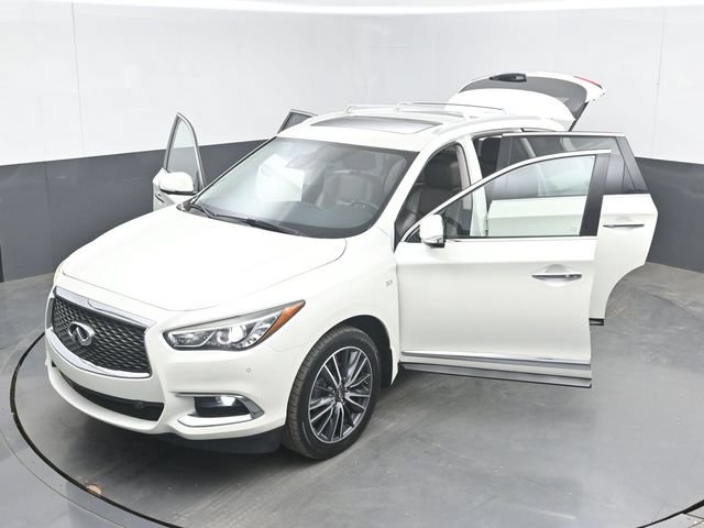 Used 2017 INFINITI QX60 FWD w/ Deluxe Technology Package image 53
