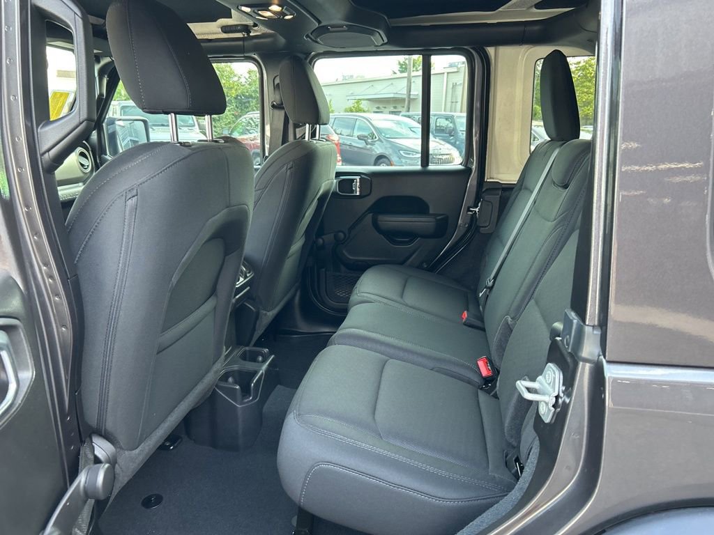 Certified 2022 Jeep Wrangler Unlimited Sport image 26