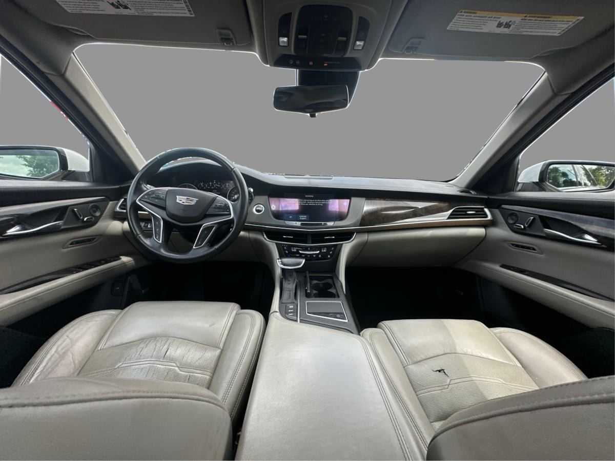 Used 2018 Cadillac CT6 Luxury AWD/4WD image 31