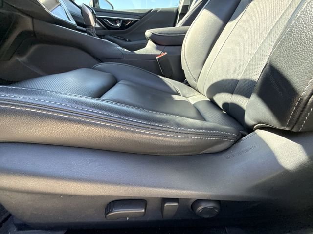 Certified 2025 Subaru Outback Limited image 12