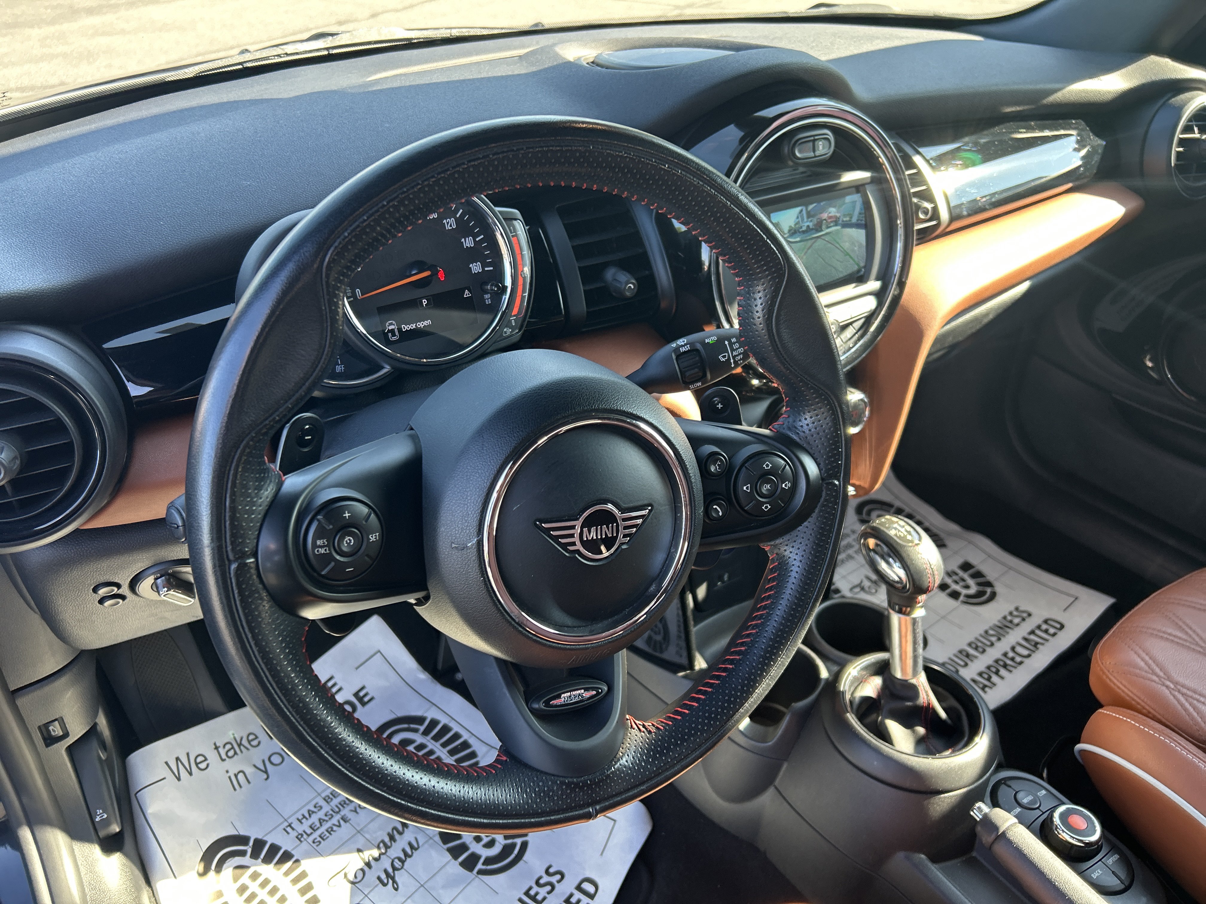 Used 2019 MINI Cooper S w/ Signature Upholstery Package FWD image 18