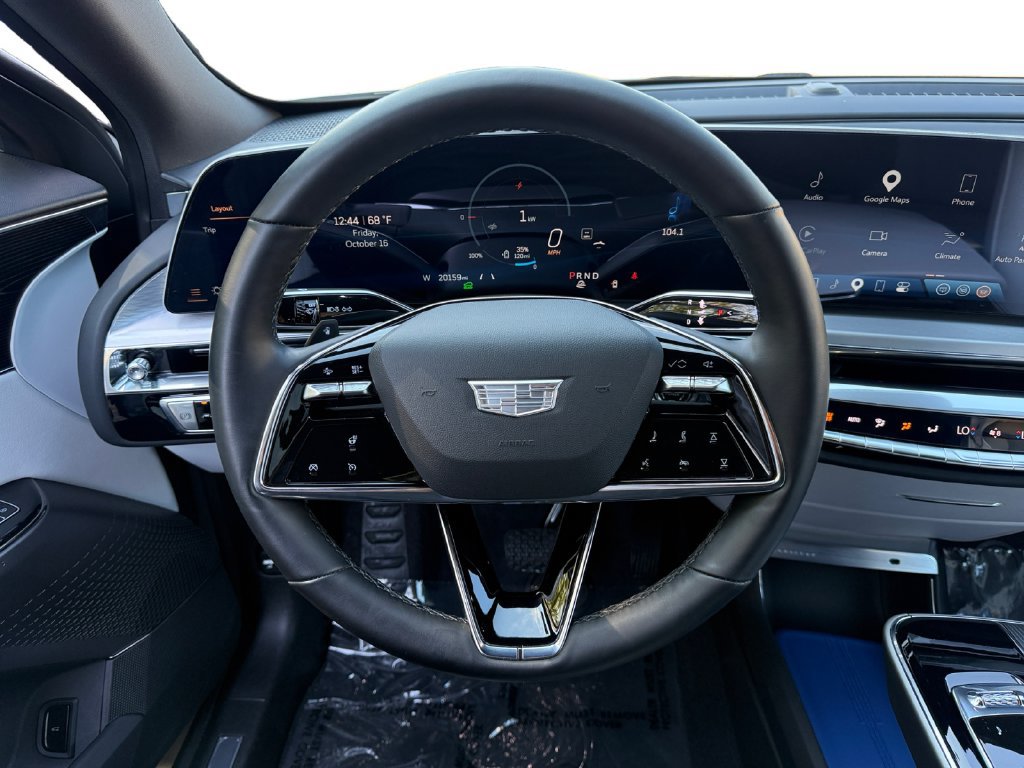 Used 2024 Cadillac Lyriq Luxury RWD image 12