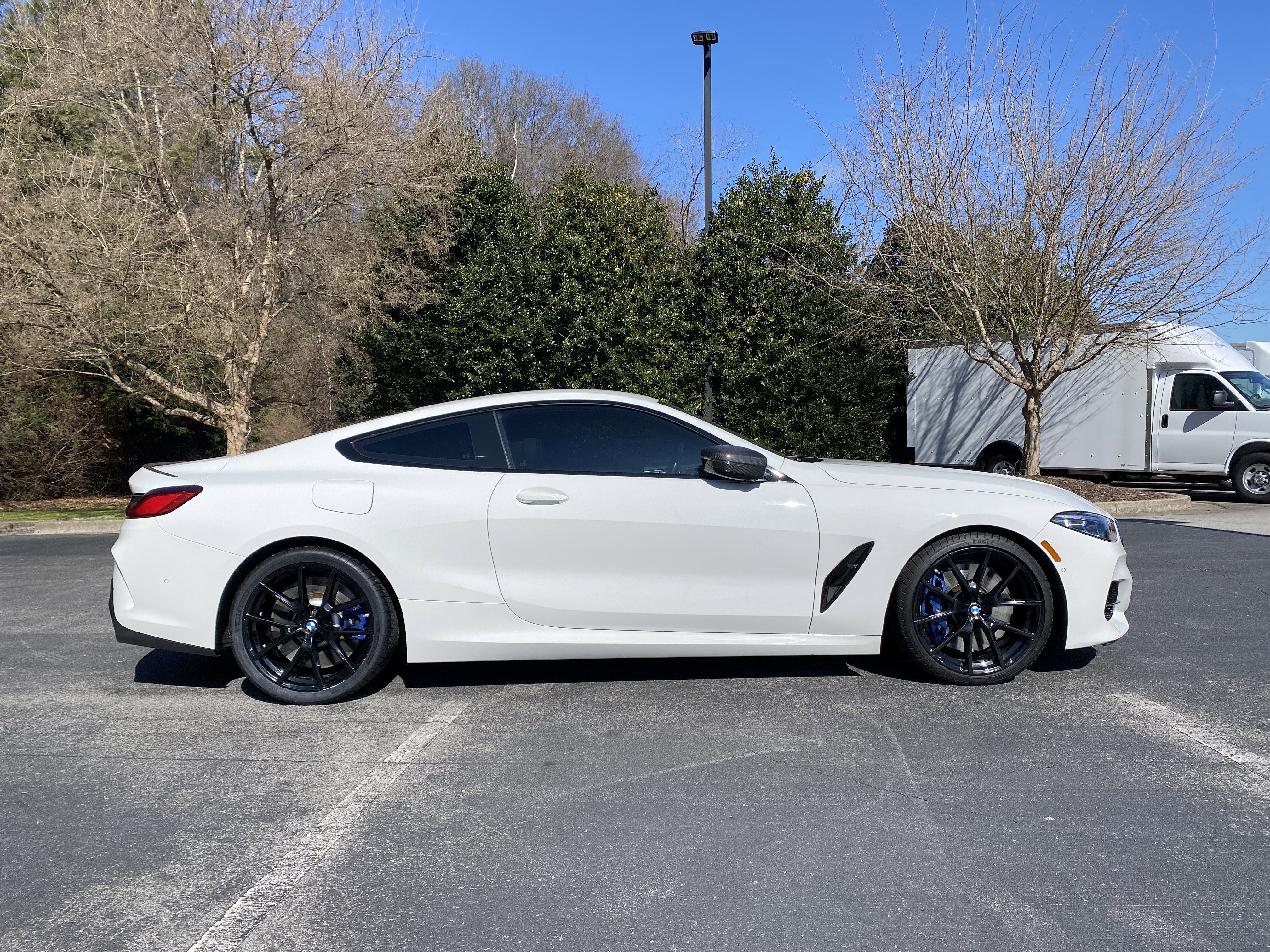 Used 2019 BMW M850i xDrive M850i xDrive w/ M Carbon Exterior Package image 10