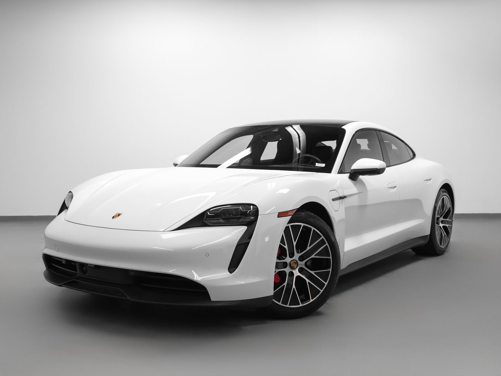 Certified 2021 Porsche Taycan 4S image 6