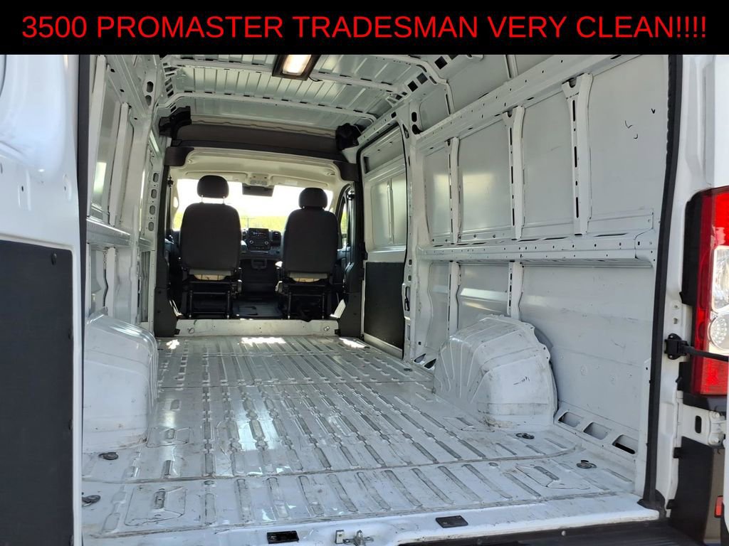Used 2025 RAM ProMaster 3500 w/ Convenience Group FWD image 12