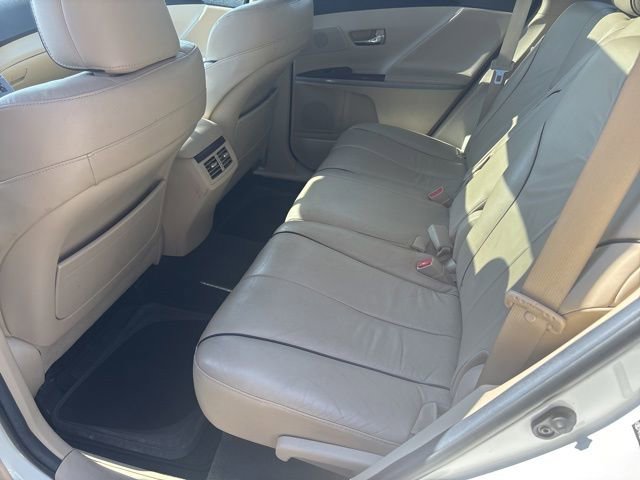 Used 2011 Toyota Venza AWD w/ Premium Pkg #2 image 10
