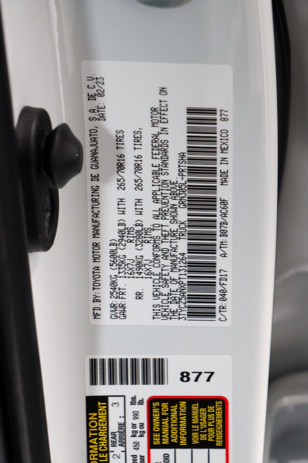 Used 2023 Toyota Tacoma TRD Off-Road AWD/4WD image 33