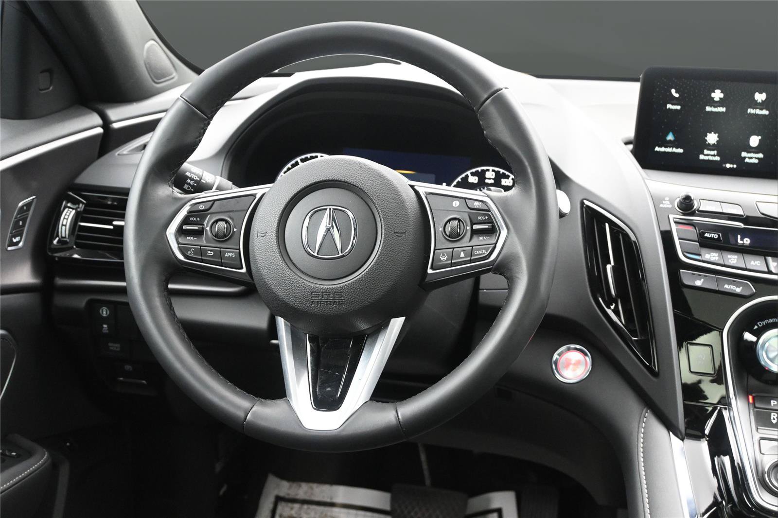 Used 2025 Acura RDX SH-AWD image 15