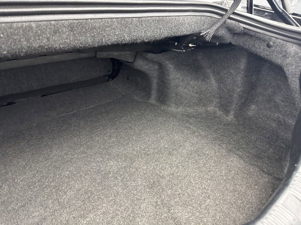 Used 2022 Ford Mustang Premium RWD image 34