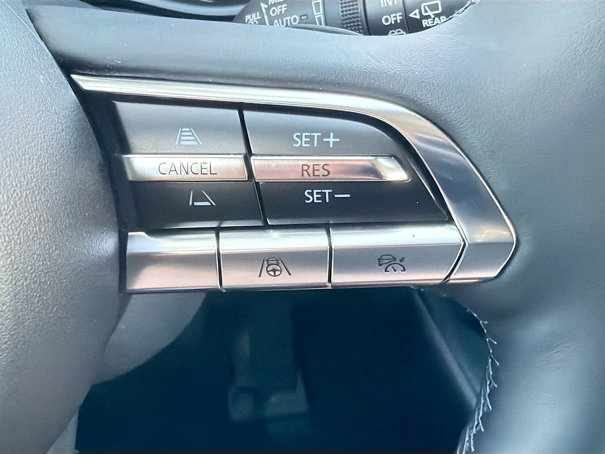 New 2026 MAZDA CX-50 2.5 Turbo w/ Weather Package AWD/4WD image 40