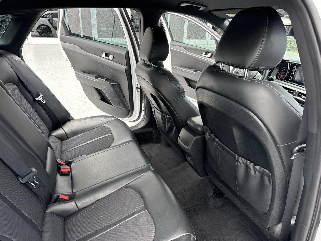 Used 2021 Kia K5 GT-Line FWD image 33