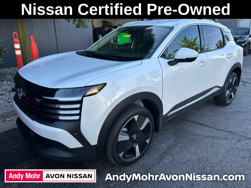 Certified 2025 Nissan Kicks SR FWD image 2