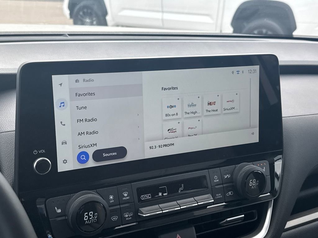 Used 2026 Toyota Grand Highlander XLE image 25